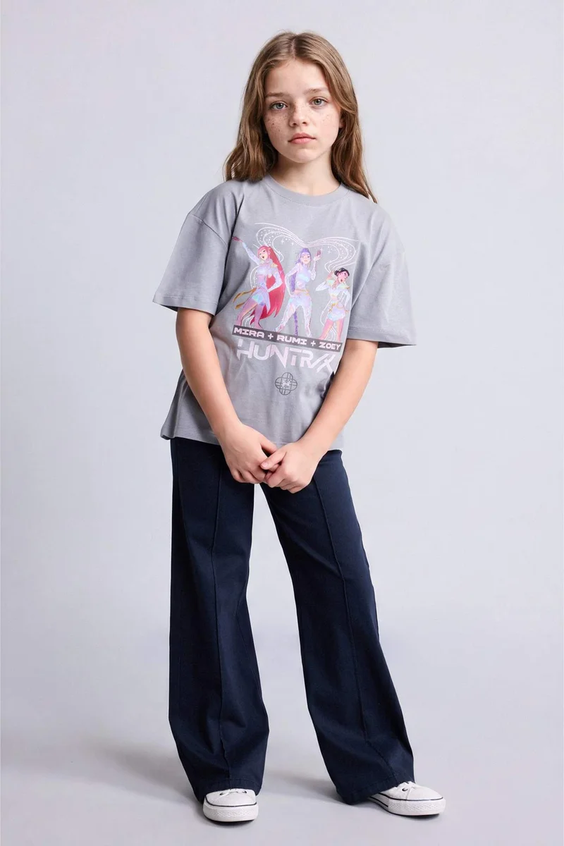 ديفاكتو Oversize Fit Short Sleeve T-Shirt