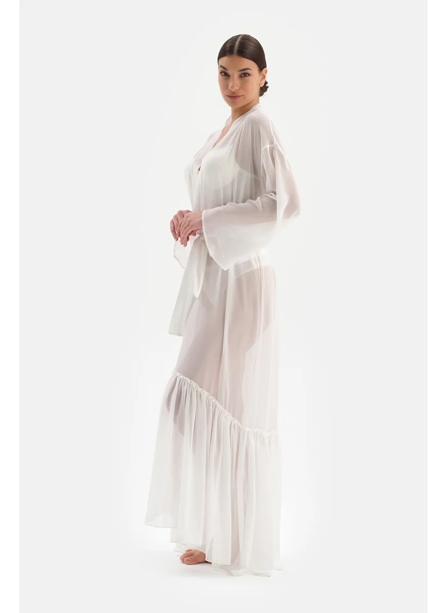 dagi White Lace Detailed Dressing Gown