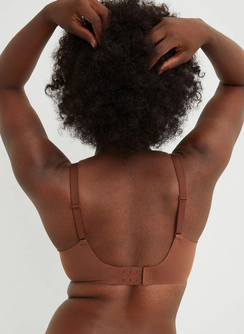 آري من امريكان ايجل Strappy Plunge Neck Bra