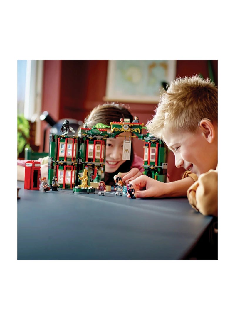 LEGO - Harry Potter The Ministry of Magic 990 Pieces - 76403 - Image 3