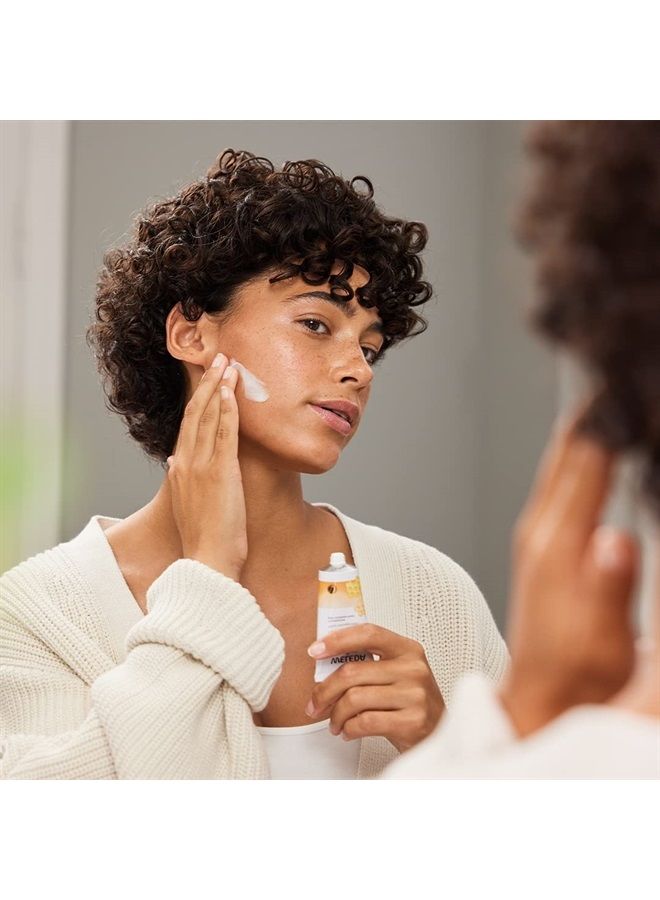 Weleda Deep Moisture Facial Balm, 1 Fluid Ounce, Plant Rich Moisturizer with Sweet Almond Oil - Image 4