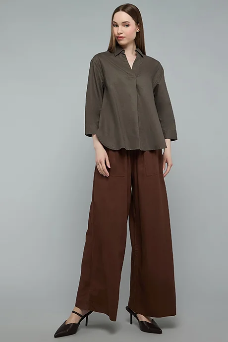 أر أند بي Solid Shirt with Classic Collar and 3/4 Sleeves