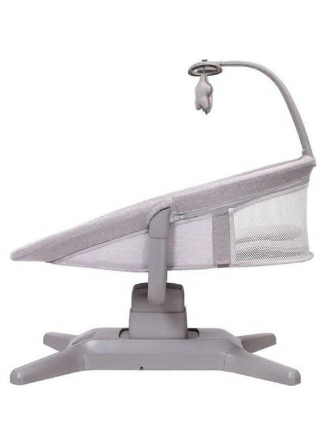 Mastela Electric rocking crib for babies with music and mosquito net for optimal protection and comfort - Image 3