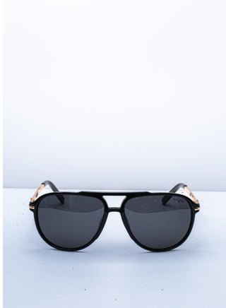 "Aviator Sunglasses with Polarized UV Protection Lenses – Lightweight, Durable Metal Frame for Men & Women, Perfect for Driving, Travel, and Outdoor Activities" - pzsku/Z7CA3A67EAF3D466CE799Z/45/_/1730124348/ffeb0417-4d3a-4781-b803-65dfd95060e3