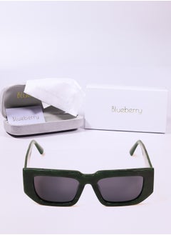 sunglasses Women's with a distinctive shape and high quality glasses