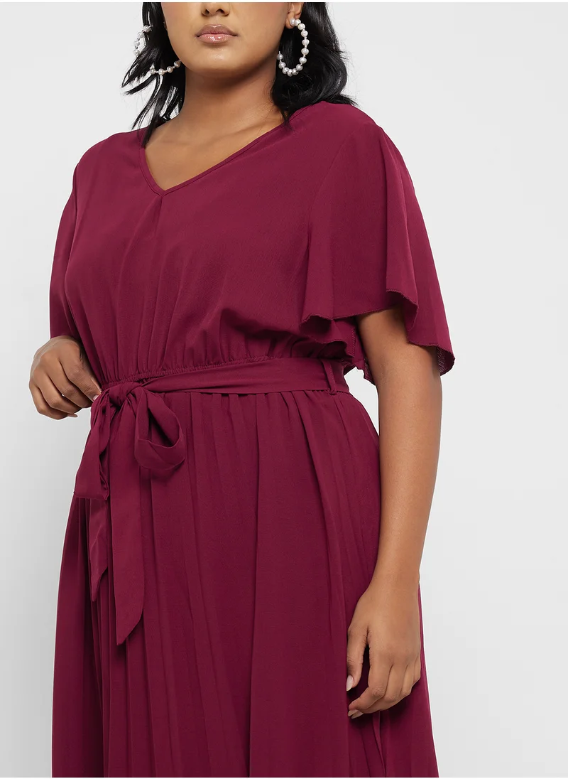 Ella Plus Pleated Dress With Flouncy Sleeve