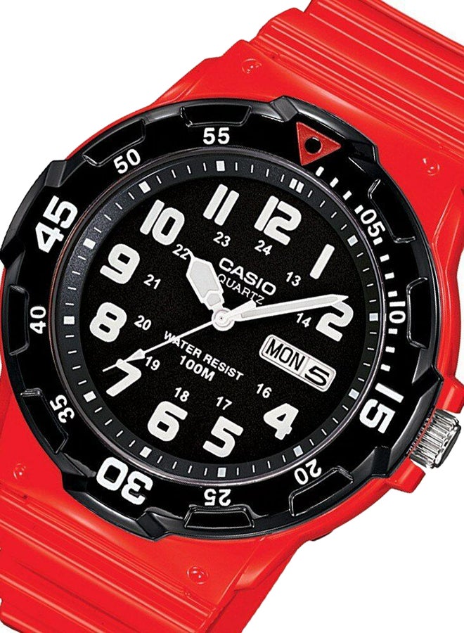 CASIO Men Water Resistant Analog Watch MRW-200HC-4BVEF - 45 mm - Red - Image 4