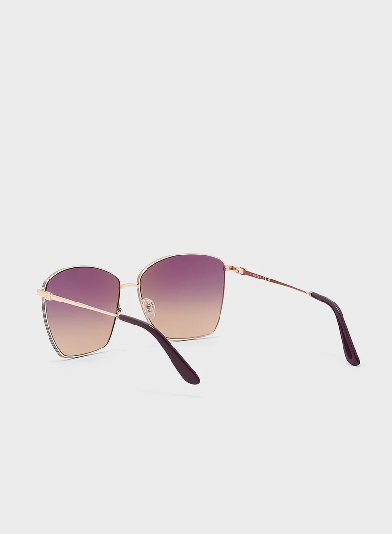 GUESS Oversized Sunglasses