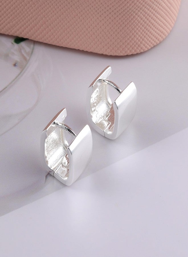 أليكس كرافت أقراط فضية استرلينية مربعة صغيرة مربعة الشكل، أقراط حلقية أنيقة للنساء، عصرية، مضادة للحساسية، أقراط فضية كبيرة الحجم، أقراط حلقية صغيرة بتصميم بسيط - Image 5