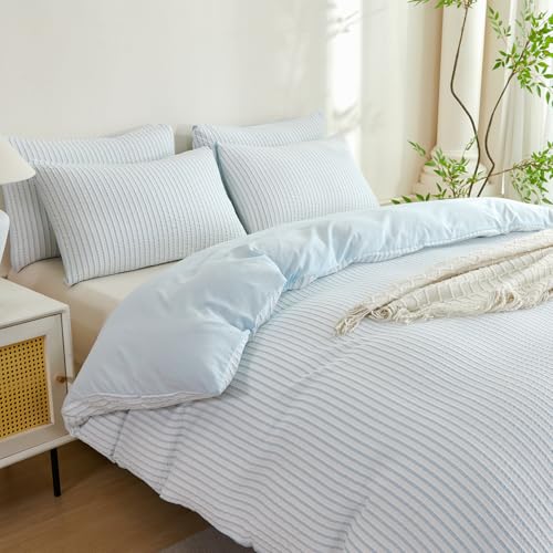 BUPIRD Cornflower Blue Striped Comforter King Set Soft Washed Microfiber Jacquard 3 Pieces Striped Bedding Sets Cornflower Blue White Comforter for All Seasons and 2 Pillowcases Comfort Breathable - Image 5