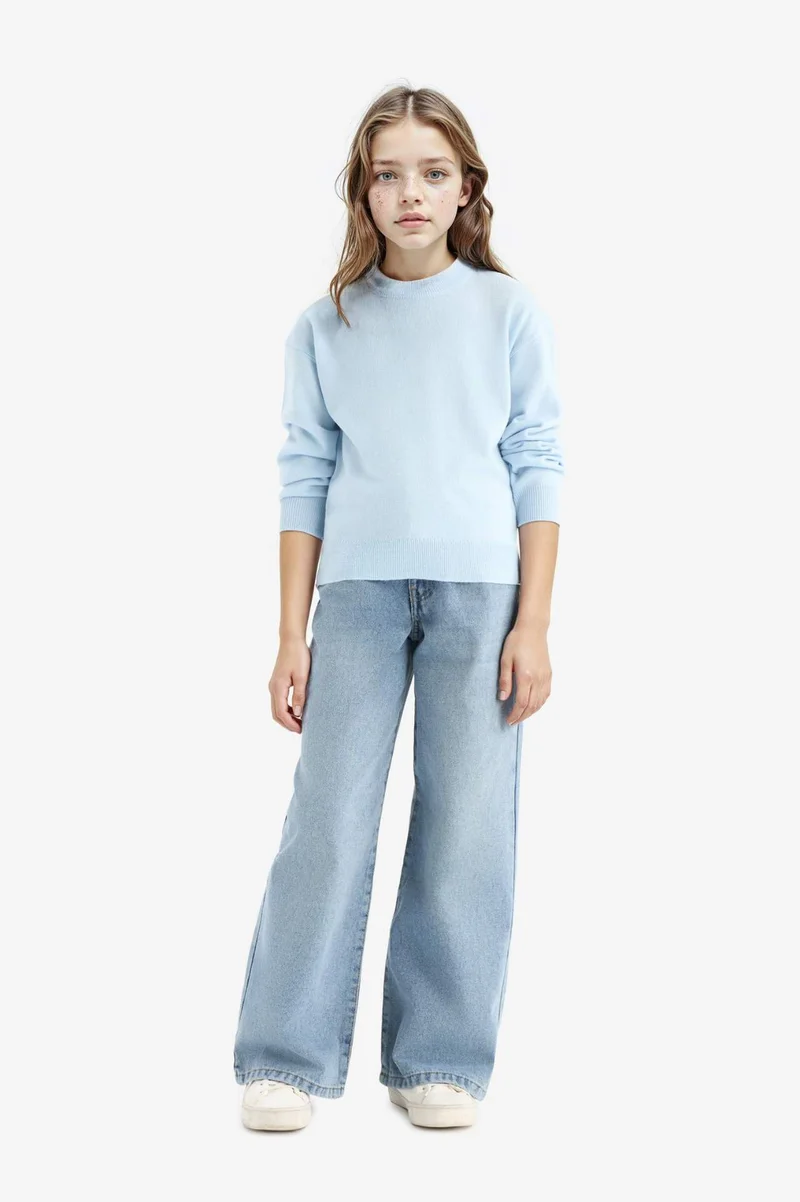 ديفاكتو Girl Standard Fit Crew Neck Knit Pullover