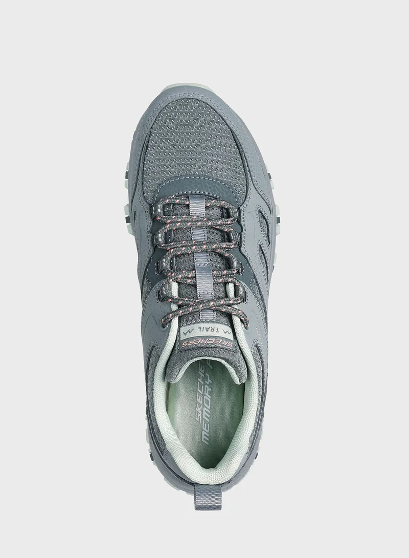 SKECHERS Hillcrest