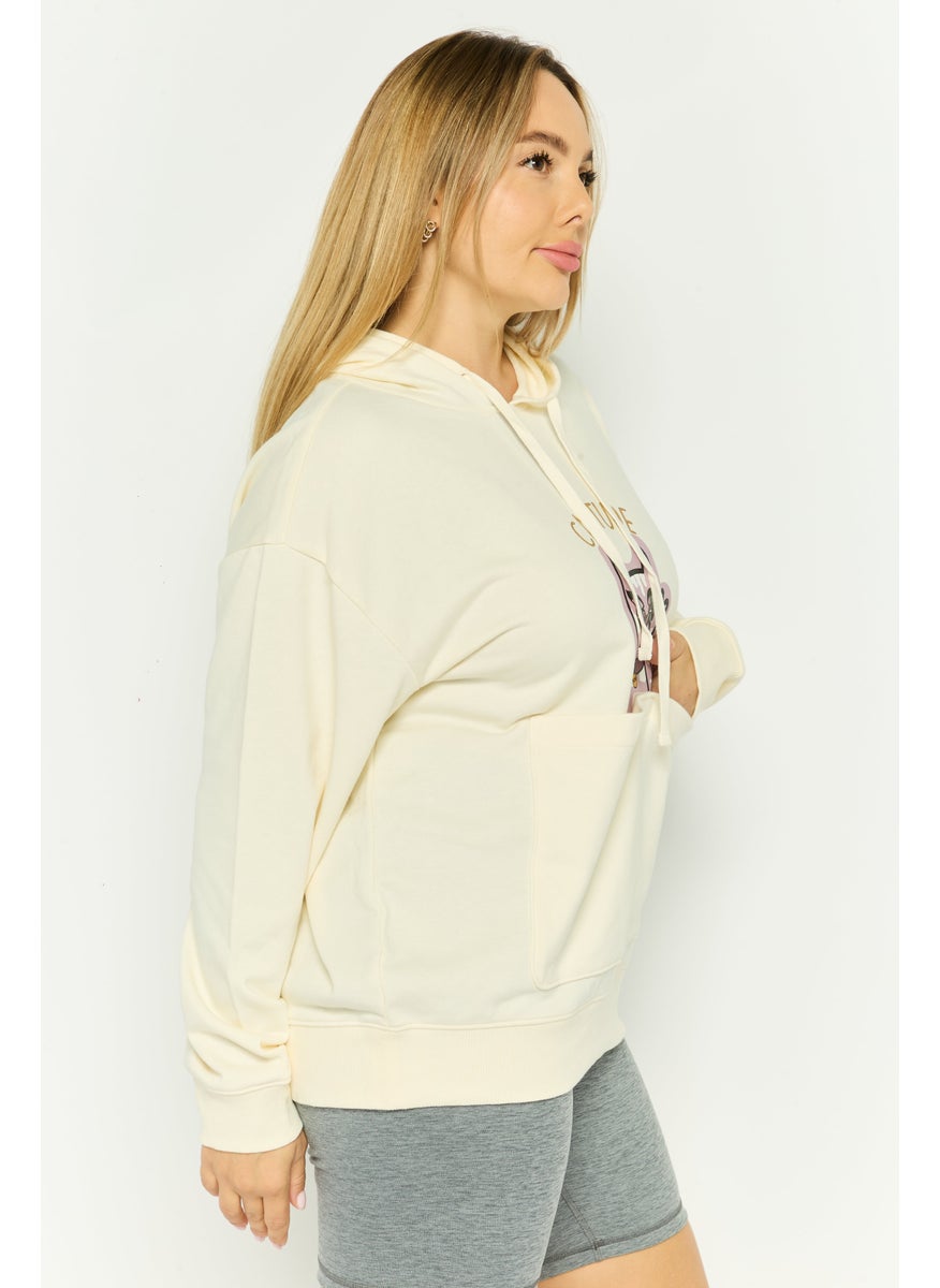 Women Sportswear Fit Outdoor Sweatshirt, Cream Combo - pzsku/Z7CAB17C7555A90C92339Z/45/_/1737642411/a28de1f9-135f-4d7d-ad0d-6fcbc0b85336