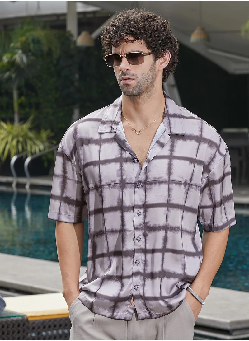 Campus Sutra Men's Charcoal Grey Dye-Graph Satin Oversized Shirt