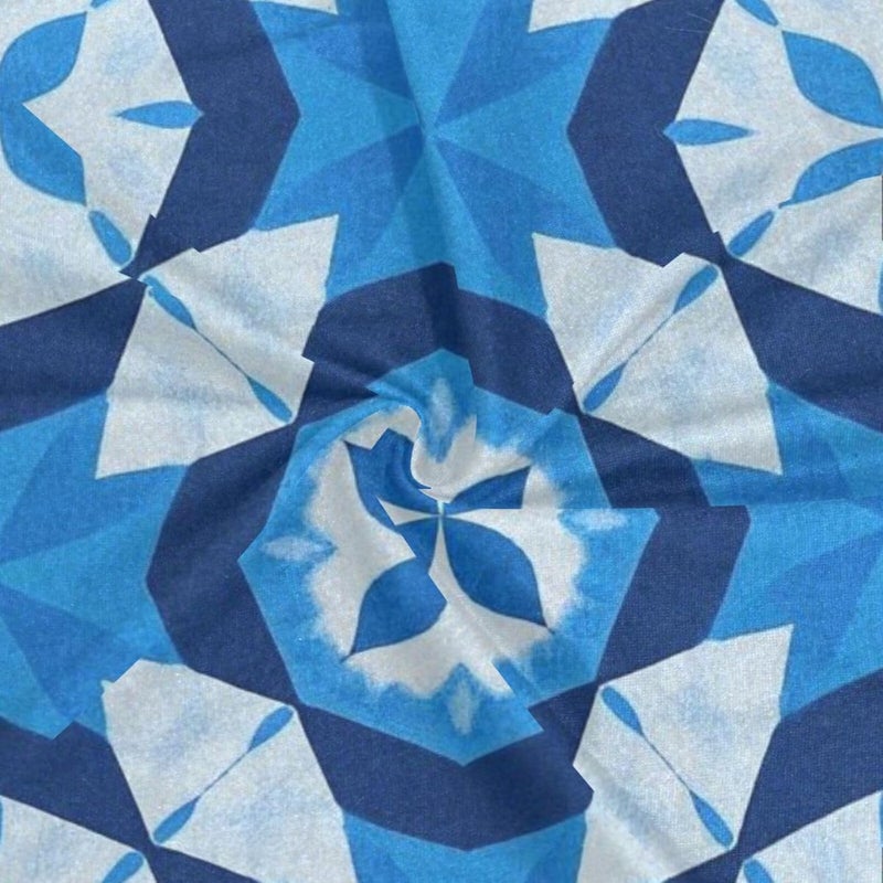 قبعة رأس زرقاء مطبوعة بطريقة الربط (Tie-dye) بحماية من أشعة UV لجميع المواسم، ووشاح للرقبة للنساء، وقناع وجه من القماش خفيف الوزن لاستخدامه أثناء ركوب الدراجات النارية أو التزلج أو ارتداء ملابس هالوين، بالإضافة إلى ماسكارا للحماية من الغبار. - Image 3
