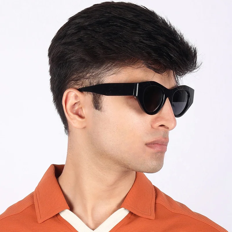 Woggles Red Pappy Jitter Black Polarized Round Sunglasses