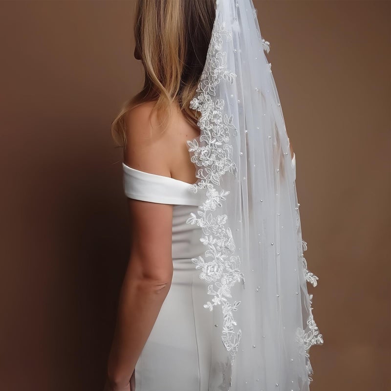 AMORARSI Wedding Veil Lace 1 Tier Cathedral Length Fingertip Length Bride Veil with Metal Comb - Image 4