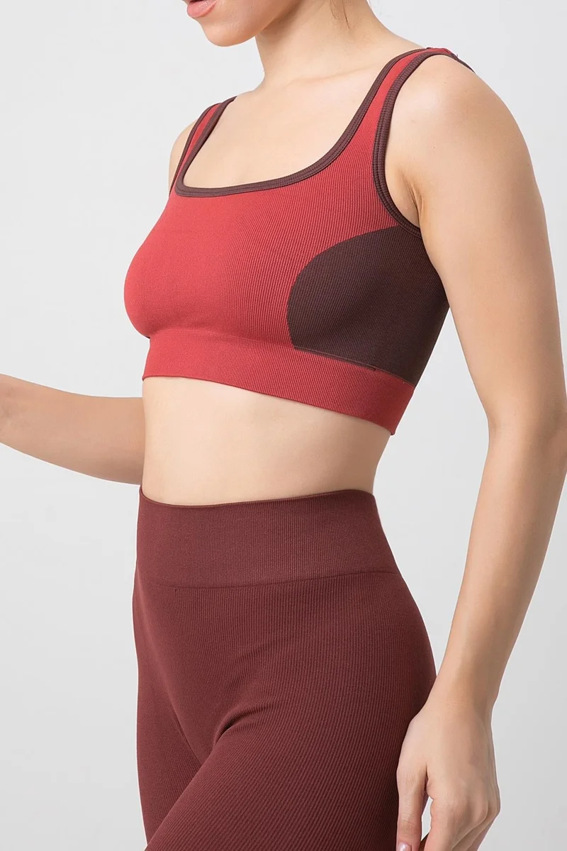 Gigotto Doremi Seamless Ribbed Thick Strap Sports Bra
