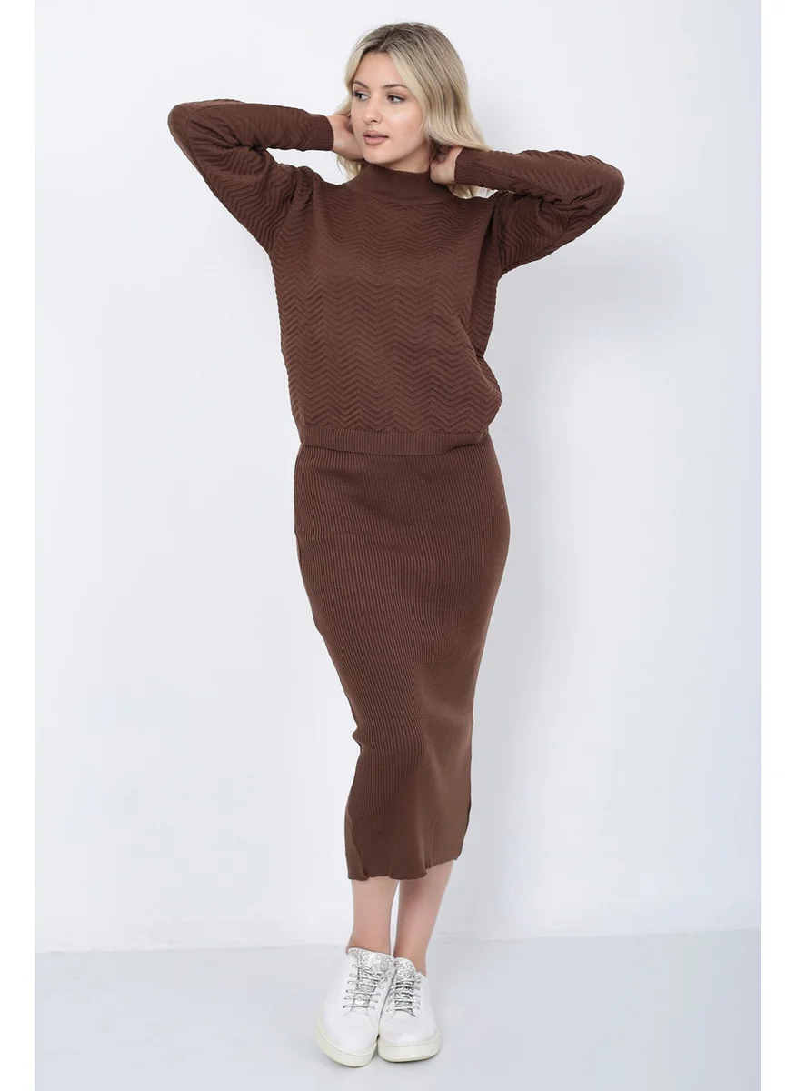 Lugmo Women's Knitwear Zigzag Striped Sweater and Skirt Set Oversize Brown