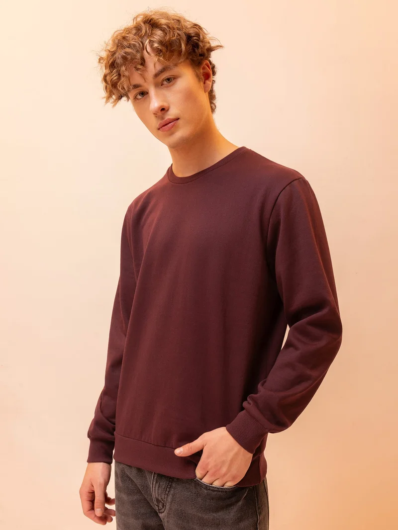 بيونغ سويت شيرت سادة بني