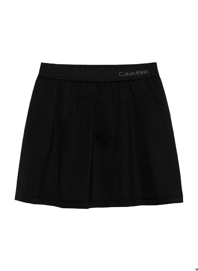 Calvin Klein Jeans Girls' Flare Skirt - Viscose Blend, Black  - Image 2