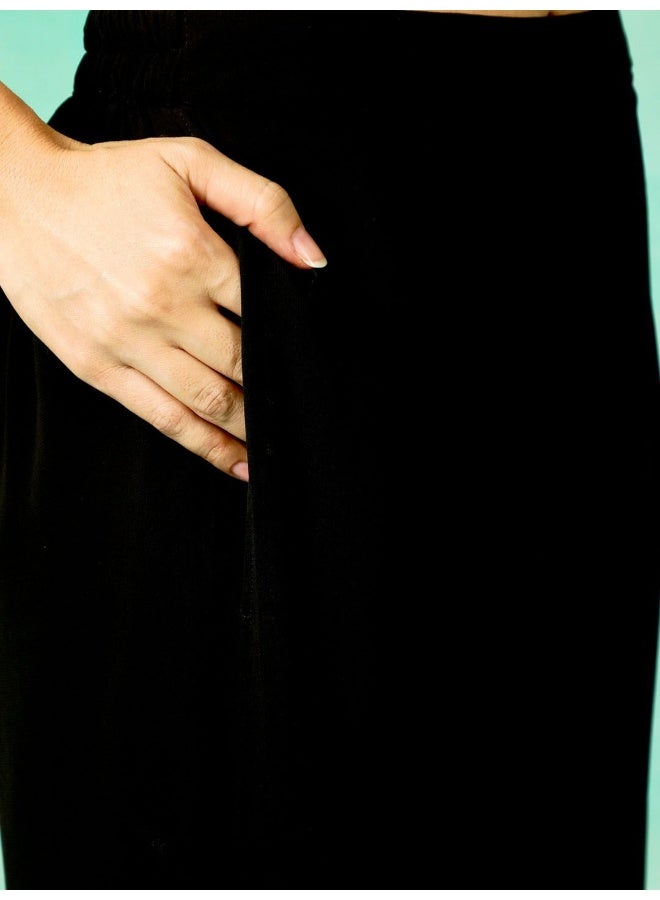 أيه كيه إس كرتا جورجيت مطرز بالترتر الأسود وبنطلون بالازو - Image 3