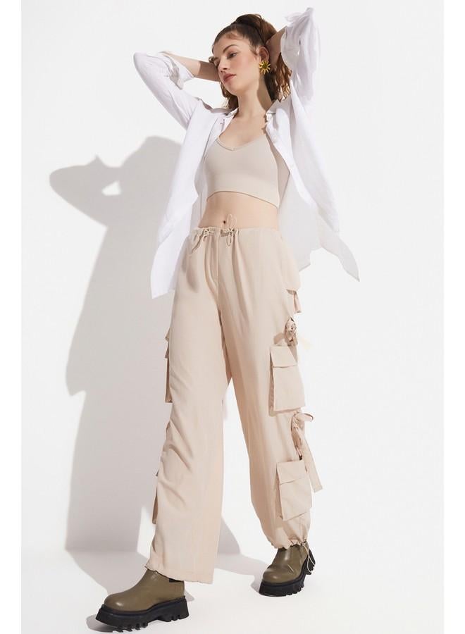 JUNE June Women Cargo Pocket Wide Leg Woven Trouser Stone - Image 5