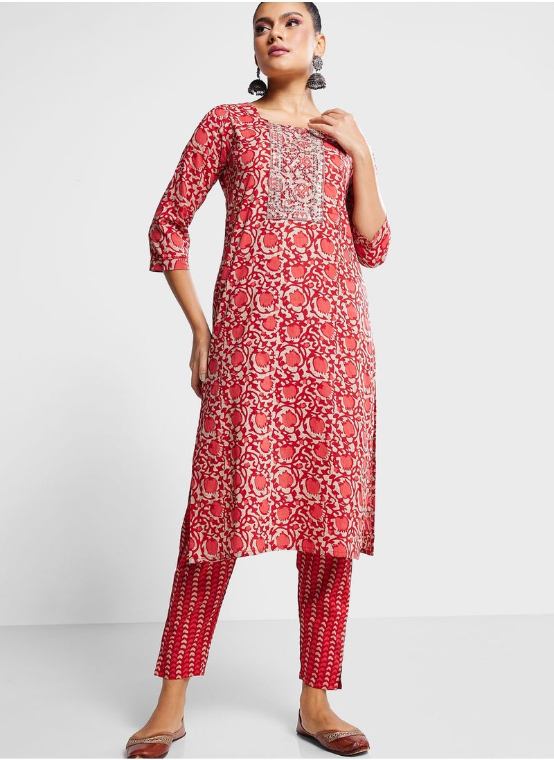 indya - Floral Print Kurti & Pants Set - Image 1