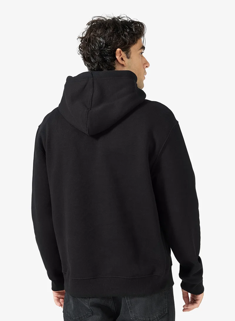 جس كنزة قطنية بياقة دائرية