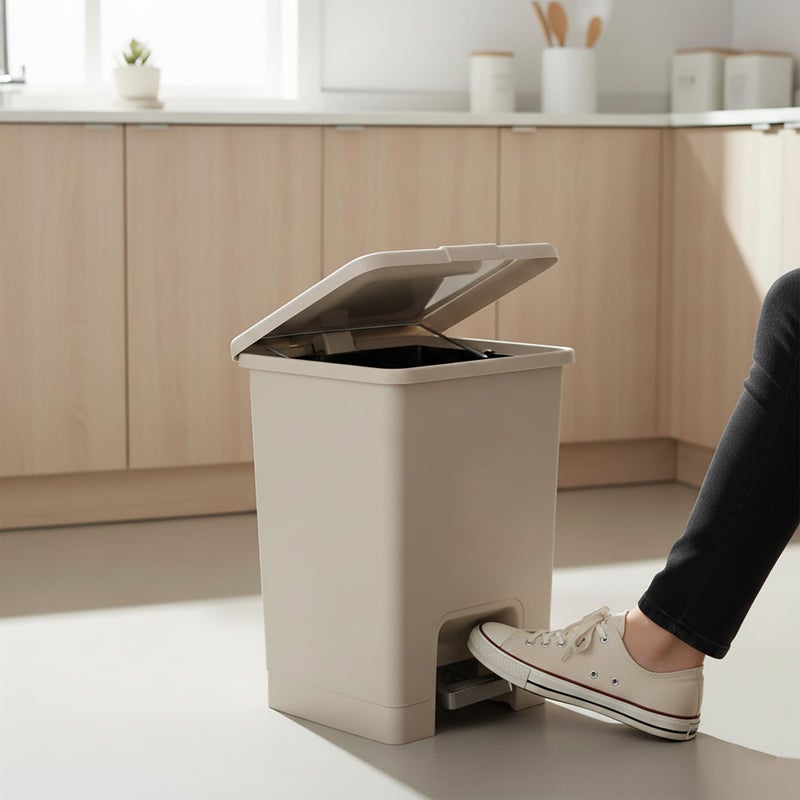 Trash Bin with Pedal, 25Litre, Modern Square design, Plastic - Beige - Image 5