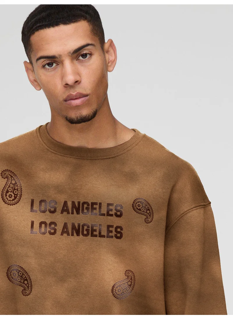مانياك Maniac Mens Printed Round Neck Full Sleeve Brown Cotton Fleece Sweatshirt