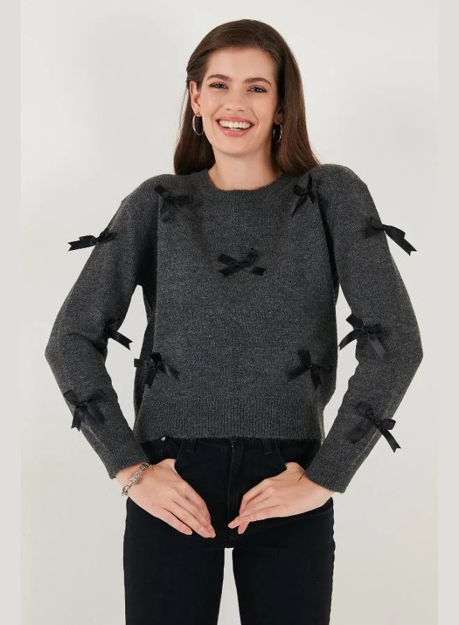 Lela Lela Premium Regular Fit Crew Neck Bow Detailed Knitwear Sweater Women's SWEATER 680KZ00155