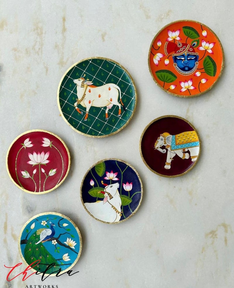 Chitra Artworks Chitra artworks_Pichwai Painting on Wooden Round PlatesHand Painted Beautiful Pichwai CombinationMulticolour set  - Image 3