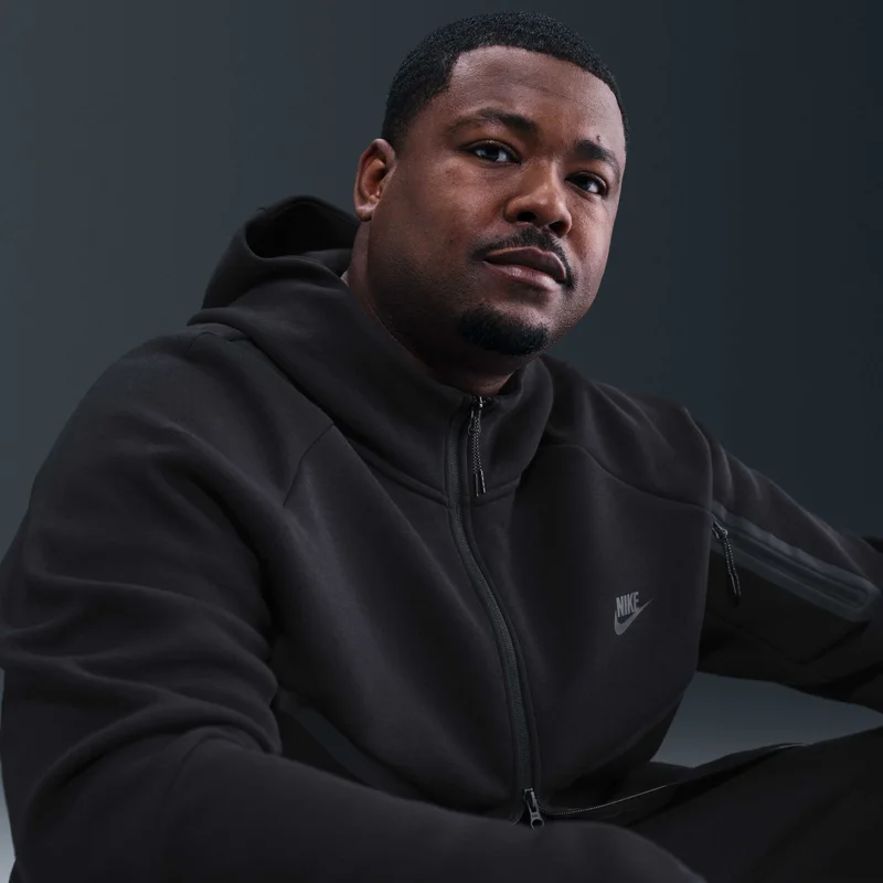 Nike Black Men's Tech Full-Zip Windrunner Hoodie for Men | Best Price UAE