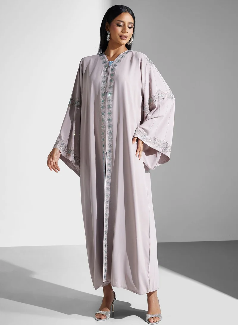 hayas closet Embellished Flared Sleeve Abaya