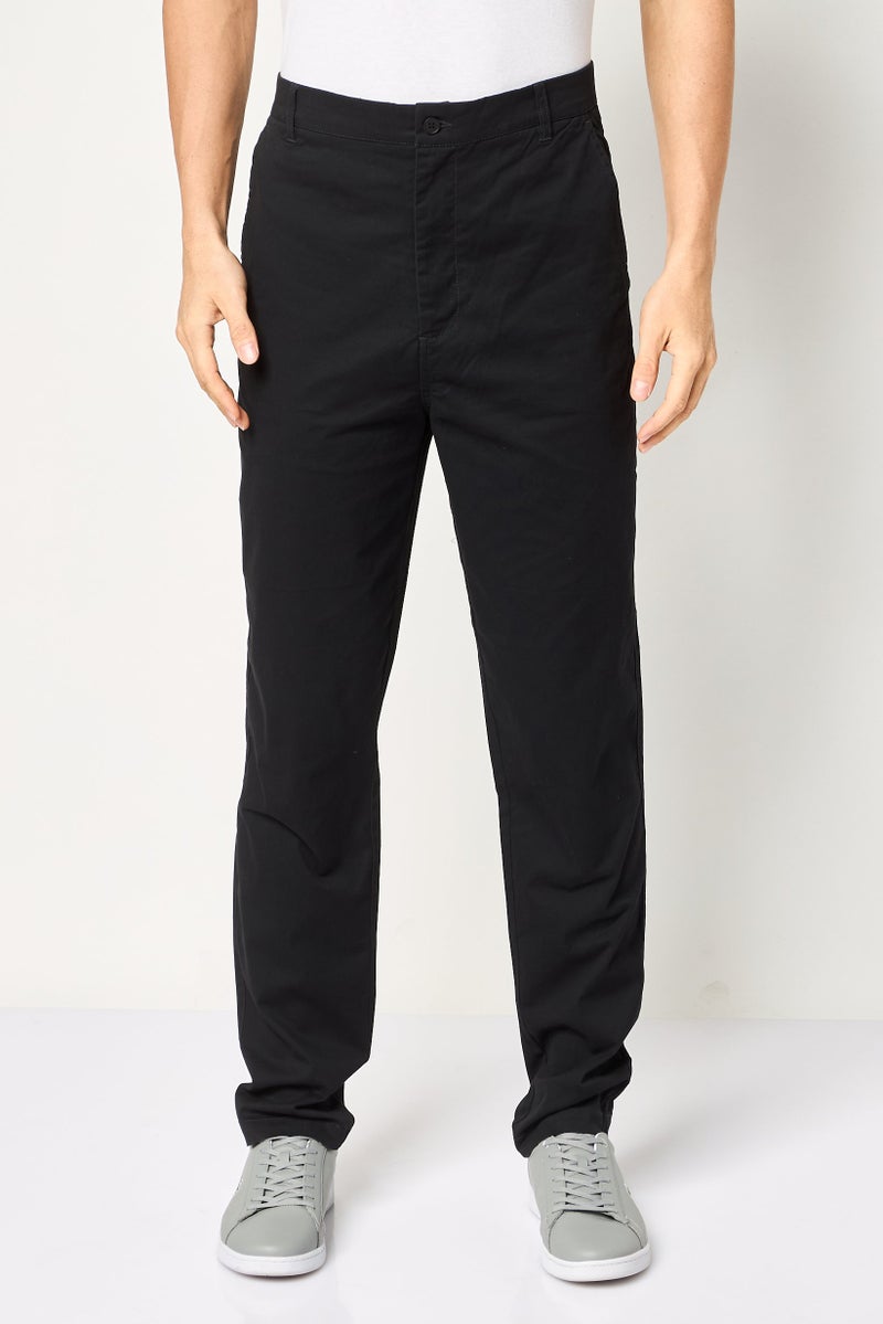 DKNY Men Regular Fit Plain Chino Pants, Black - Image 1