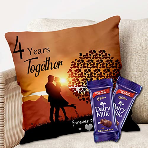 Midiron هدية شوكولاتة ميديرون هدية ذكرى سنوية 4 سنوات مع وسادة مطبوعة وشوكولاتة ديري ميلك للزوج والزوجة