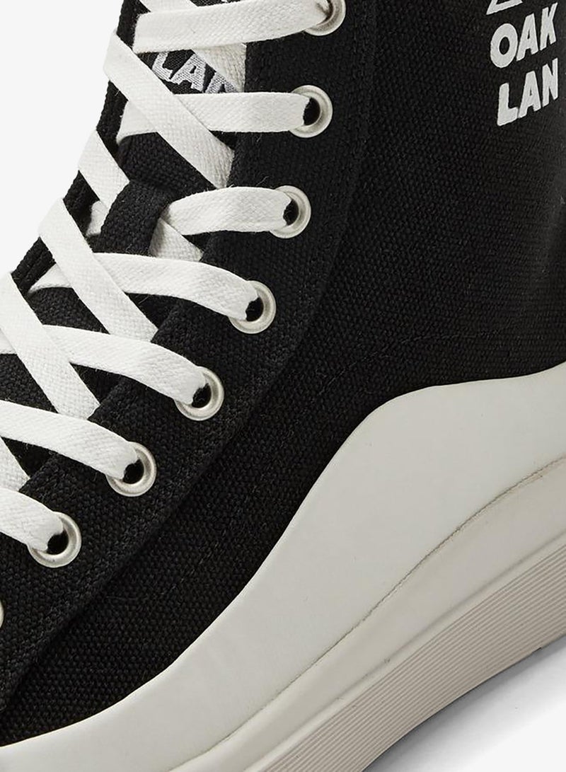 Oaklan by Shoexpress Men Lace-Up Canvas Sneakers - Image 4