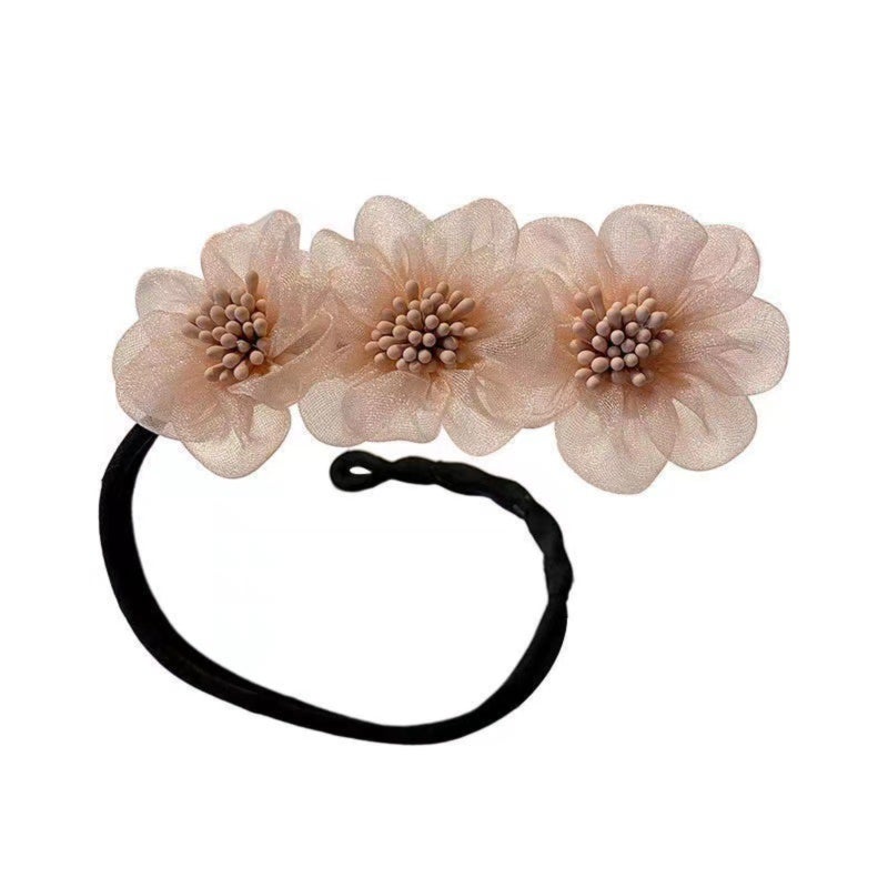 Hair Twister Clip - Elegant Floral Edition - Image 1