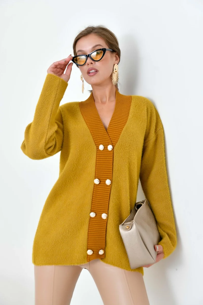 Garmi Women's Button Detail Cardigan Olive