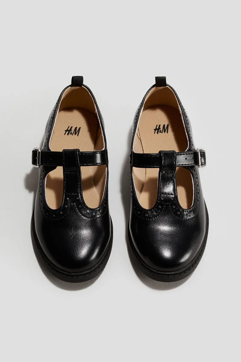 اتش اند ام أحذية ماري جين بحزام