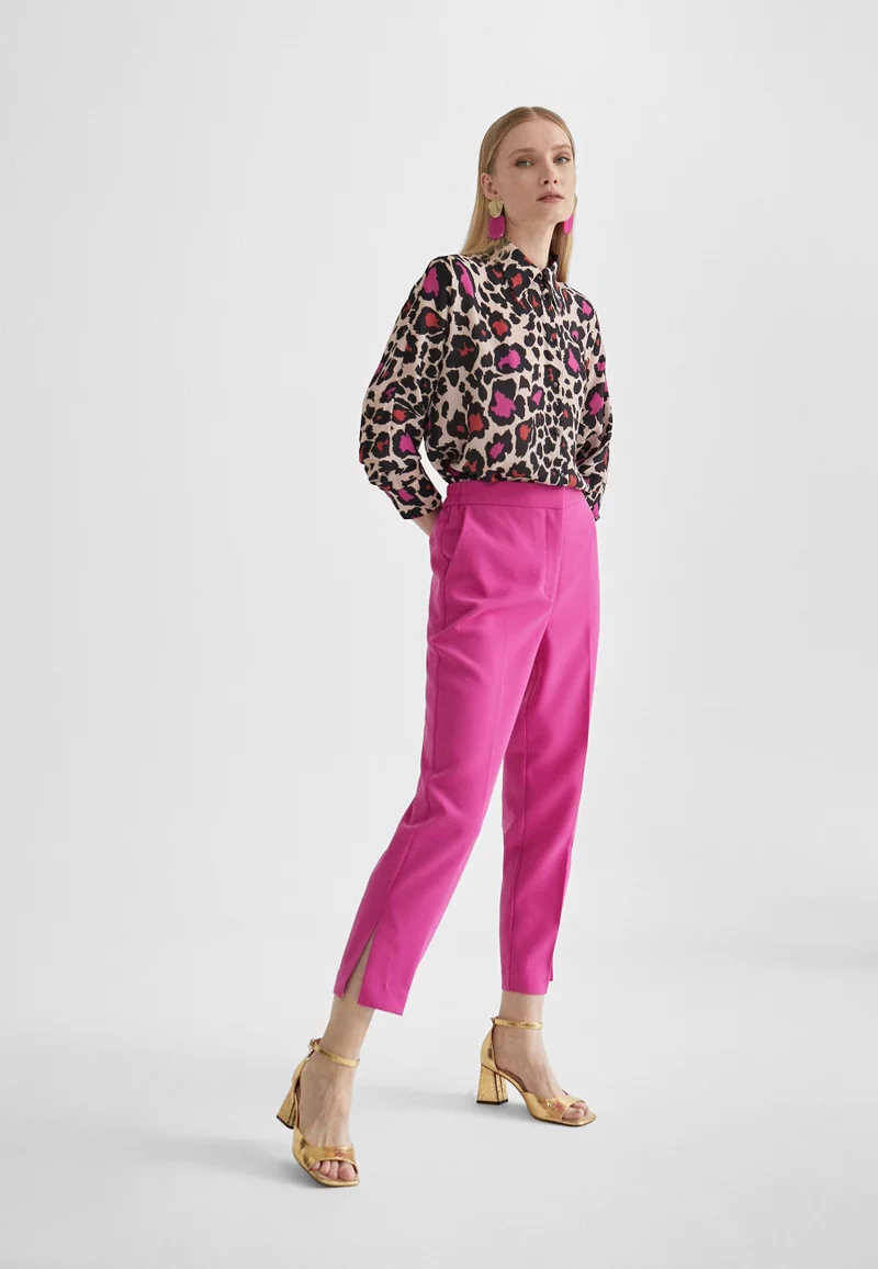 Lola Casademunt Cropped trousers with slits