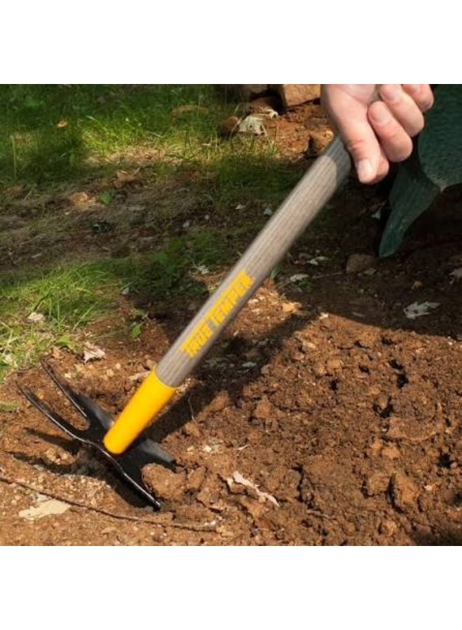 TRUE TEMPER 2-Pronged Weeding Hoe with Hardwood Handle - Image 2