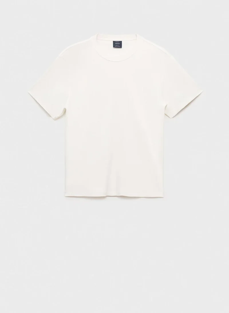 Mango Man  Medium weight regular fit T-shirt for Men | Best Price UAE