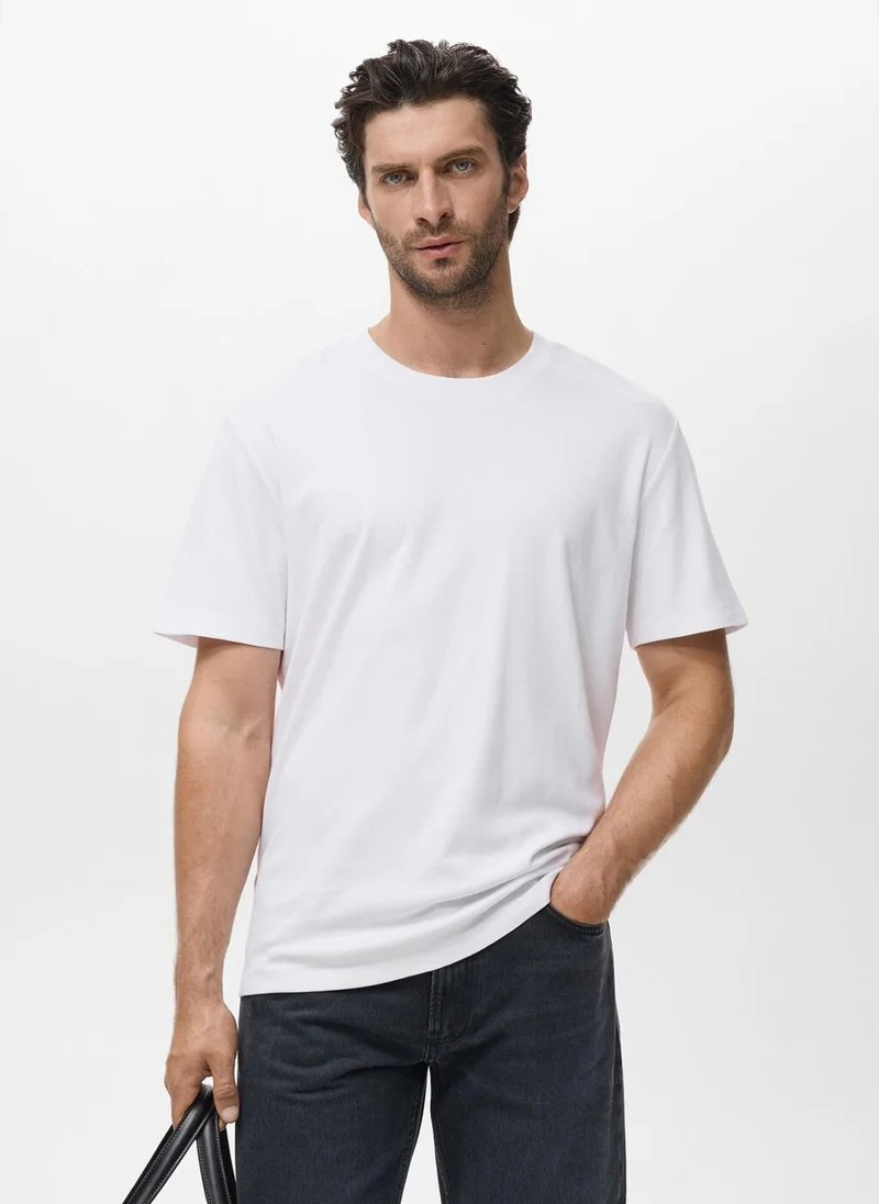 Mango Man Medium weight regular fit T-shirt