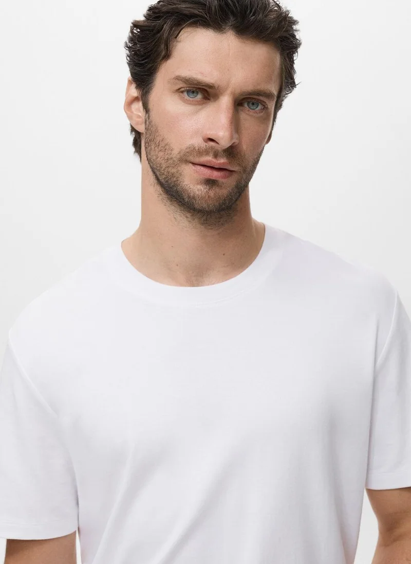 Mango Man  Medium weight regular fit T-shirt for Men | Best Price UAE