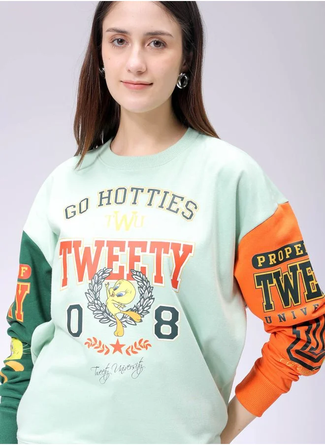 مرفوعة Women Boxy Fit Looney Tunes Oversized Sweatshirt