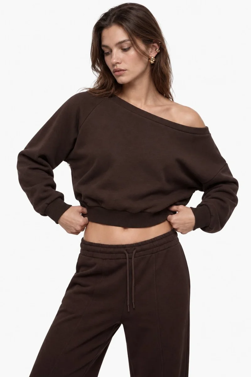 هيكاب Long Sleeve Three-Thread Asymmetric Boat Neck Sweatshirt