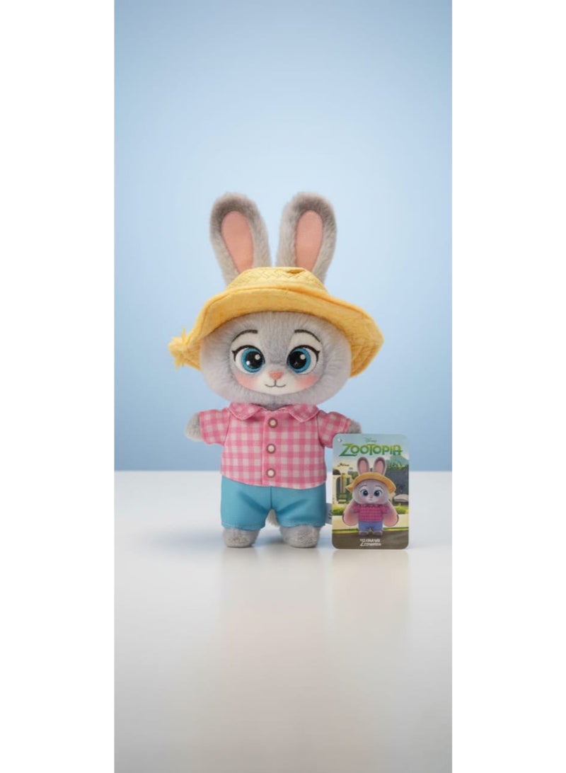 Zootopia Judy Keyring A cute little doll featuring the beloved character Judy from Zootopia. A great gift choice for Disney and Zootopia fans.  A small item that adds a fun and unique touch to any bag or keychain. - Image 3