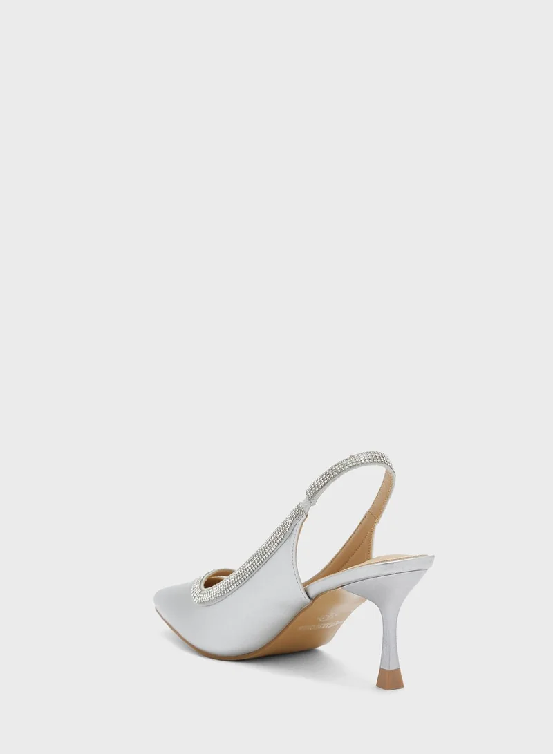 ايلا ليمتد اديشن Diamante Trim Slingback Kitten Pointed Pump